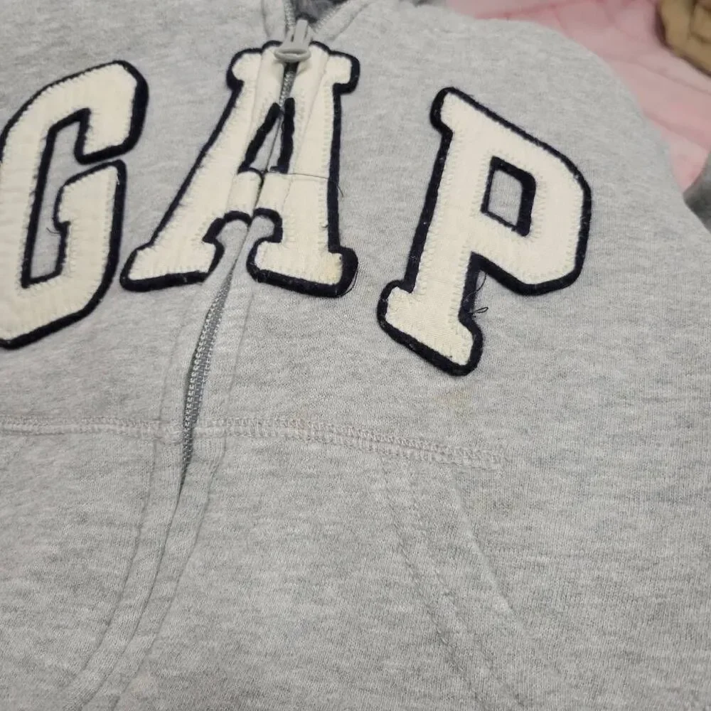 GAP jacket size